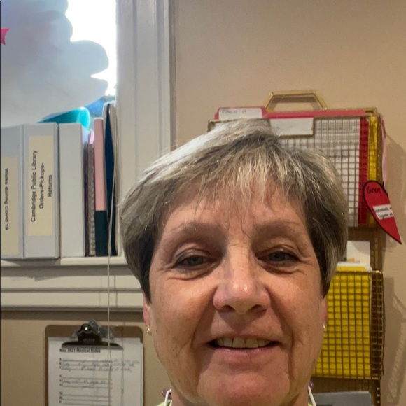 Meet your Posher, Karen - Picture 1 of 1